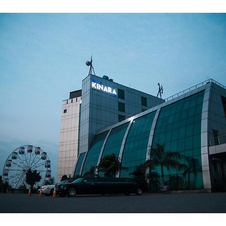 Hotel Akbars Kinara Gujrat Ngoại thất bức ảnh