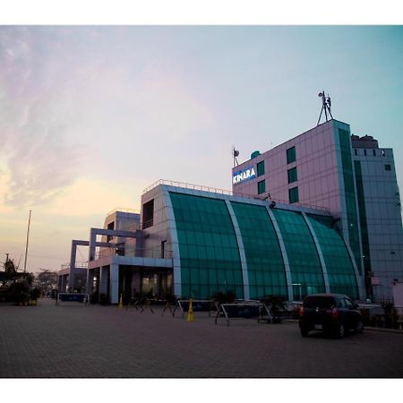 Hotel Akbars Kinara Gujrat Ngoại thất bức ảnh