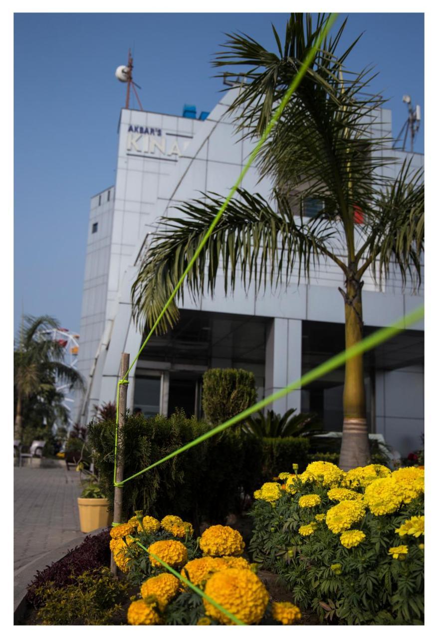 Hotel Akbars Kinara Gujrat Ngoại thất bức ảnh